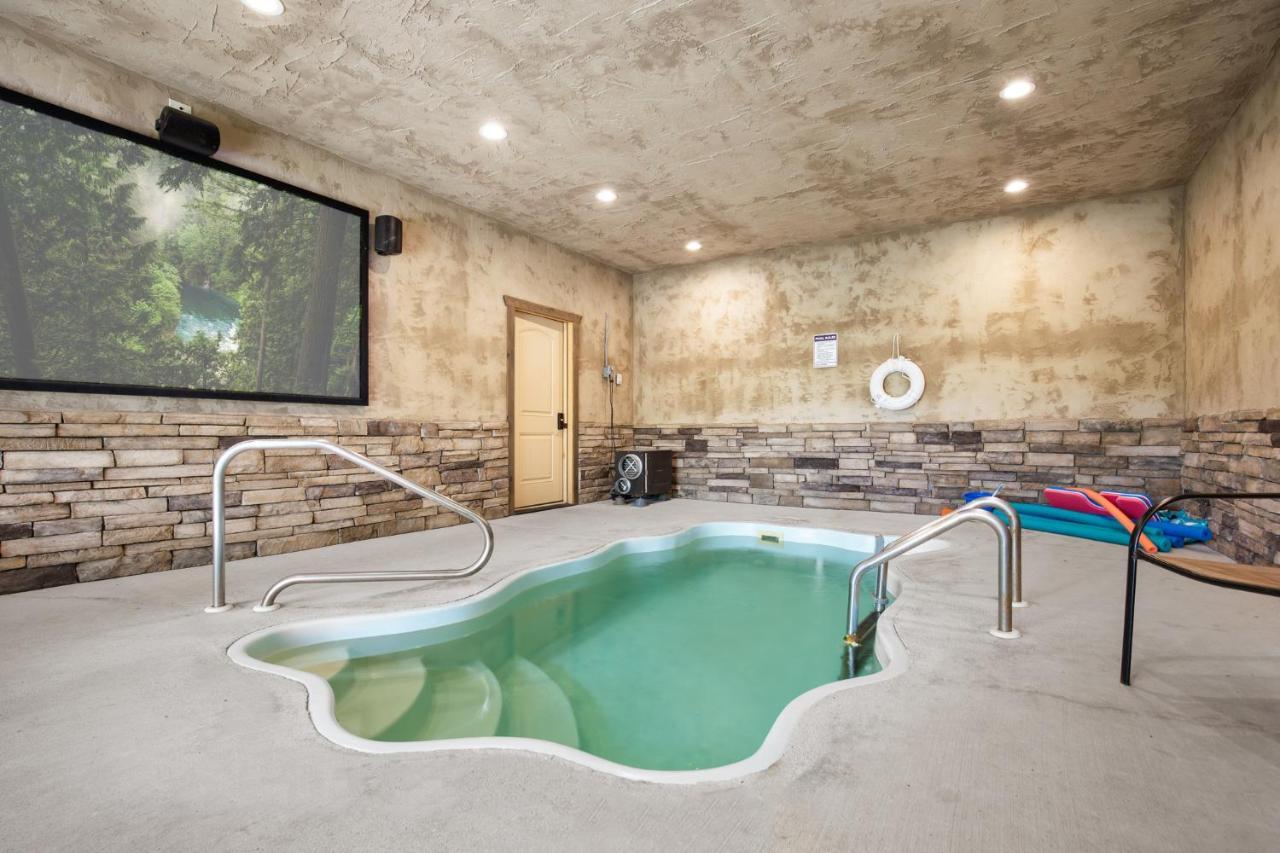 Poolin Around Villa Gatlinburg Bagian luar foto